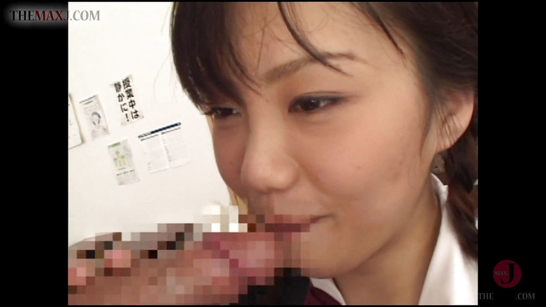 Asian happy ending: Remaja kampus berjembut disemprotkan di payudaranya yang seksi