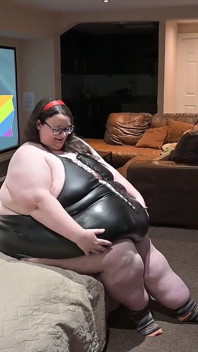 SSBBW Goddess Tight Leather Suit Walking