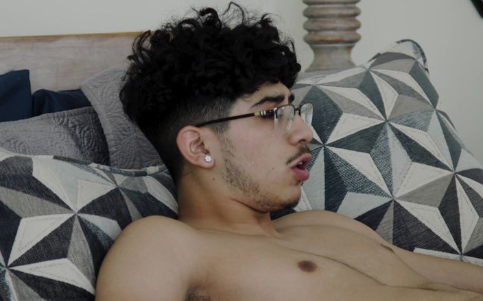 Sweet Sinner: Pertukaran ibu tiri 9 adegan1 milf sange perlu disetubuhi