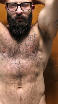 Alpha Muscle Show-off