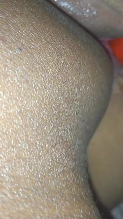 Sharinga: Sexe avec la femme de ménage