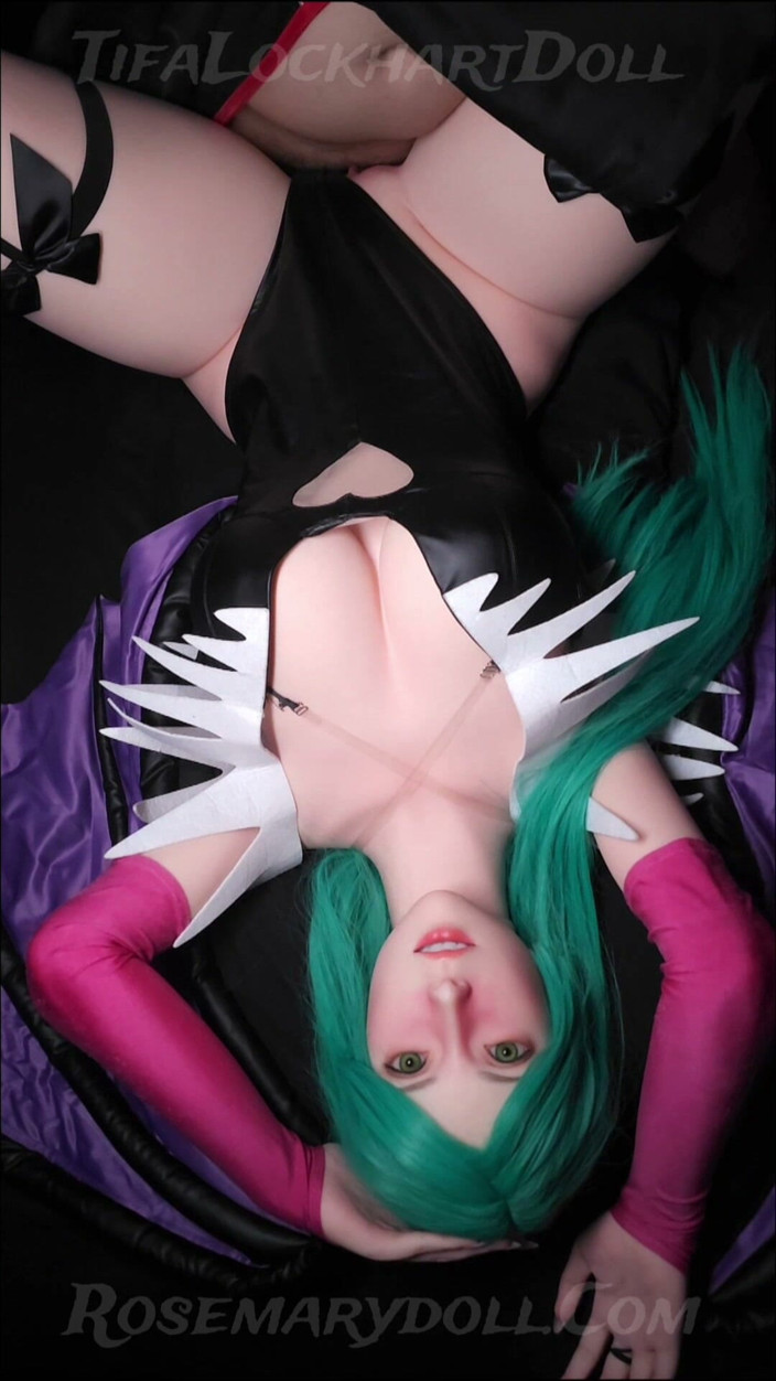 Tifa Lockhart doll: Aerith X Morrigan Darkstaklers Cosplay