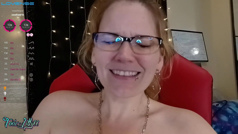 ToxicLilly88: ToxicLilly88 cam clips #13