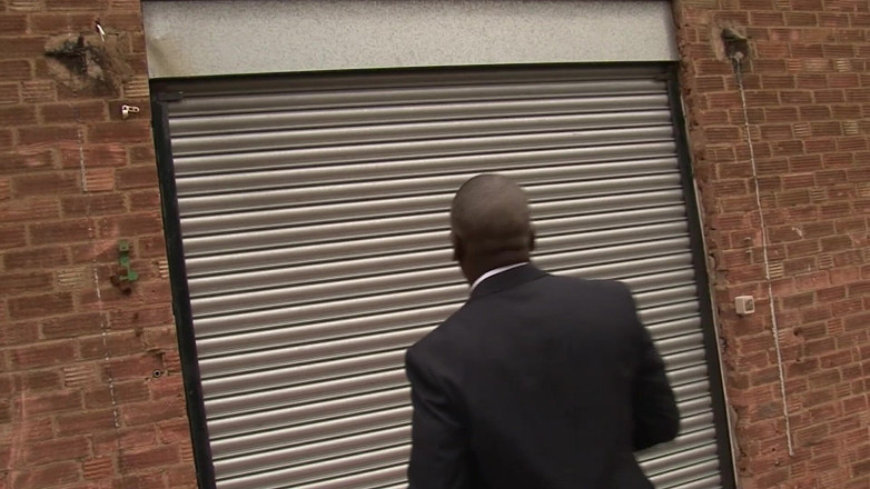 THAGSON: Güzel ateşli hatunlar sahne-2 büyük memeli esmer Tiffany Naylor olgun...