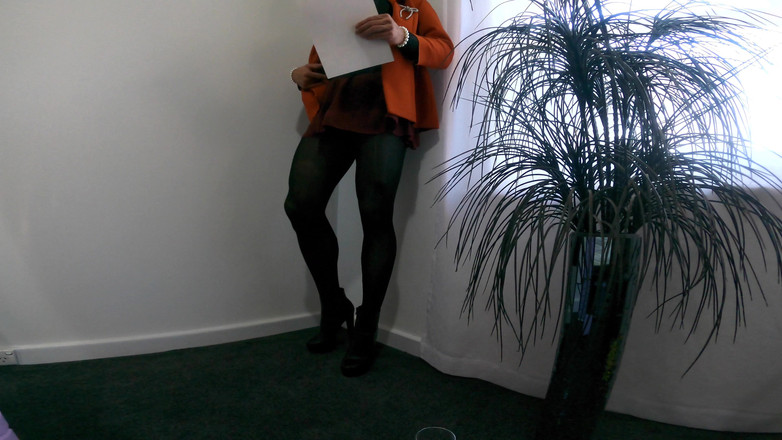 Muscle sissy slut Jessica: Wanita jalang ini lagi asik ngentot habis-habisan di kantor