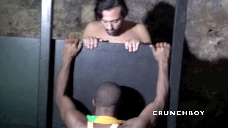 ARAB FUCKERS WITH HUGE COCKS: Cewek arab lurus nyepong kontol bu kulit hitam di lubang...