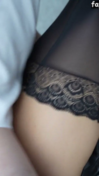 Șeful și secretara lui excitată se fut în timp ce lucrează
