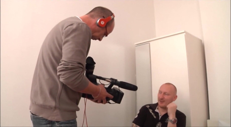 Casting from Bohemia: Boyfriend is watching 2 guys fuck her