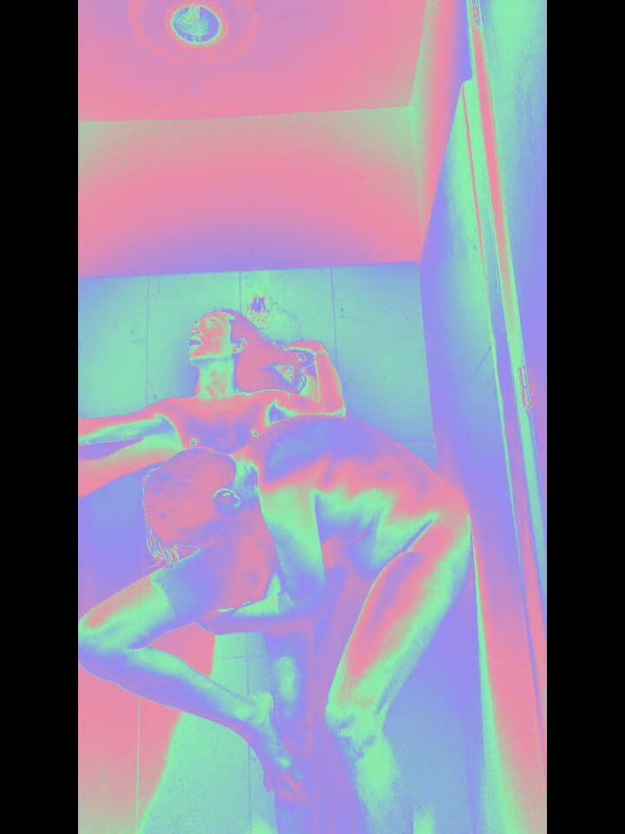 Ivykinky69: 샤워 중 Karl 따먹기