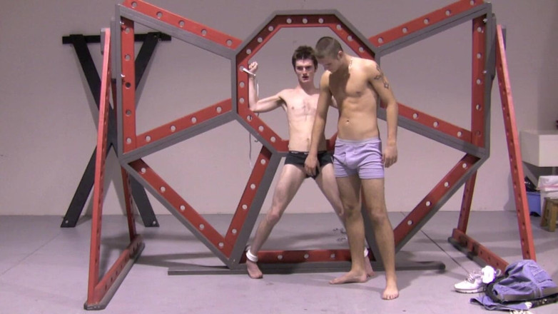 Dream Boy Bondage: Potes esclaves - chapitre 1