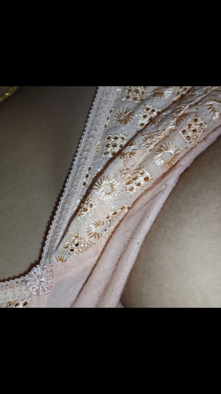 Nadiyabd: Indiancă desi bengali Hot Body Village Bhabhi futută tare de...