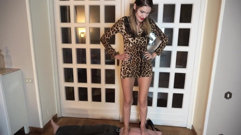 MMV and Eroticplanet Clips: High heels trampling