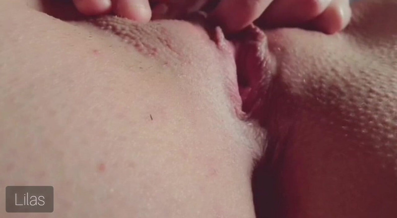 Lila0003: Una troia arrapata ha bisogno di un cazzo