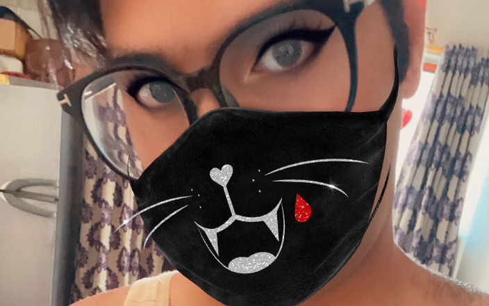 Apple00001: Nejlevnější sissy