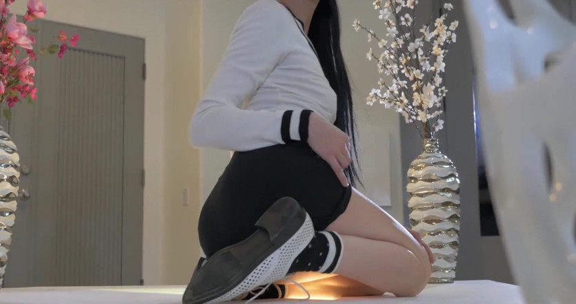 XTime Solo: Alone with a deep orgasm