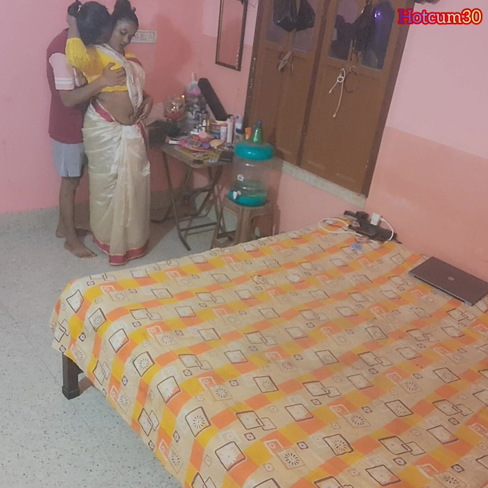 Hotcum30: My Devar Lifted My Saree and Fucked Me. Part 1