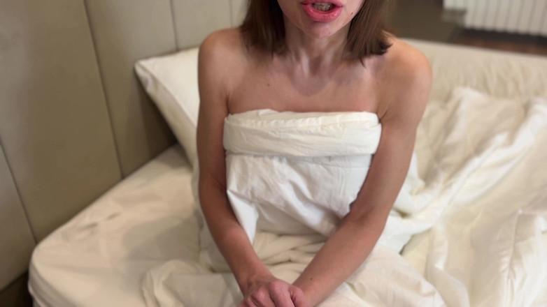 Mistress Mary: Hukuman untuk sarapan sudut pandangan pertama yang salah