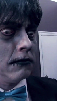 Oma en Lurch in Addams parodie