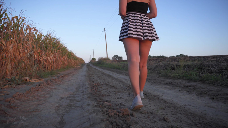 Teasecombo 4K: Peeking on Hot Asian Girl Flashing Panties Under Skirt Fantasy