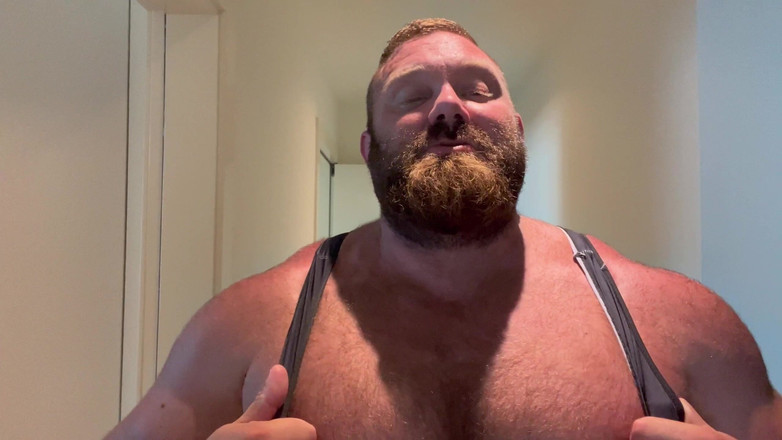 Jack stacked: Big Muscly Man Has His Way with You! Cumshot Ending