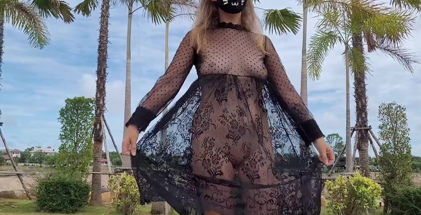 Juli Smith Meow: Saya menemui tempat yang hebat untuk merakam video ini! Ini...