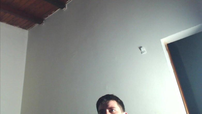 Icyhot707: Olbrzym masturbuje się od góry