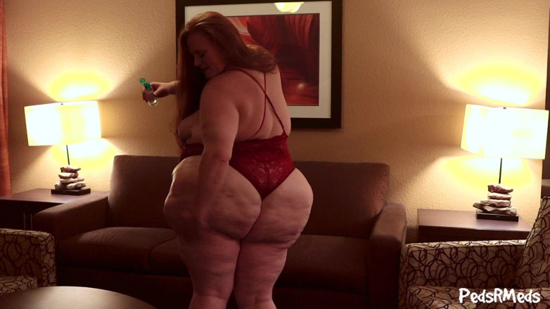 PedsRMeds: Julie Ginger Oily Ass Twerking