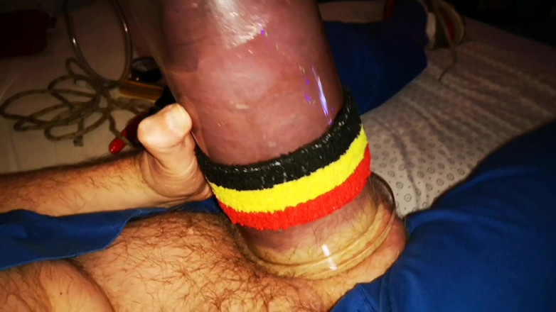 Monster_Meat_: 私のcocktubeサイズ4x12インチ内の極端なポンピング