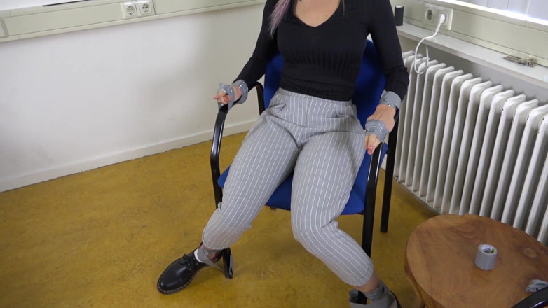 Restricting Ropes: Julie Vega - escape challenge