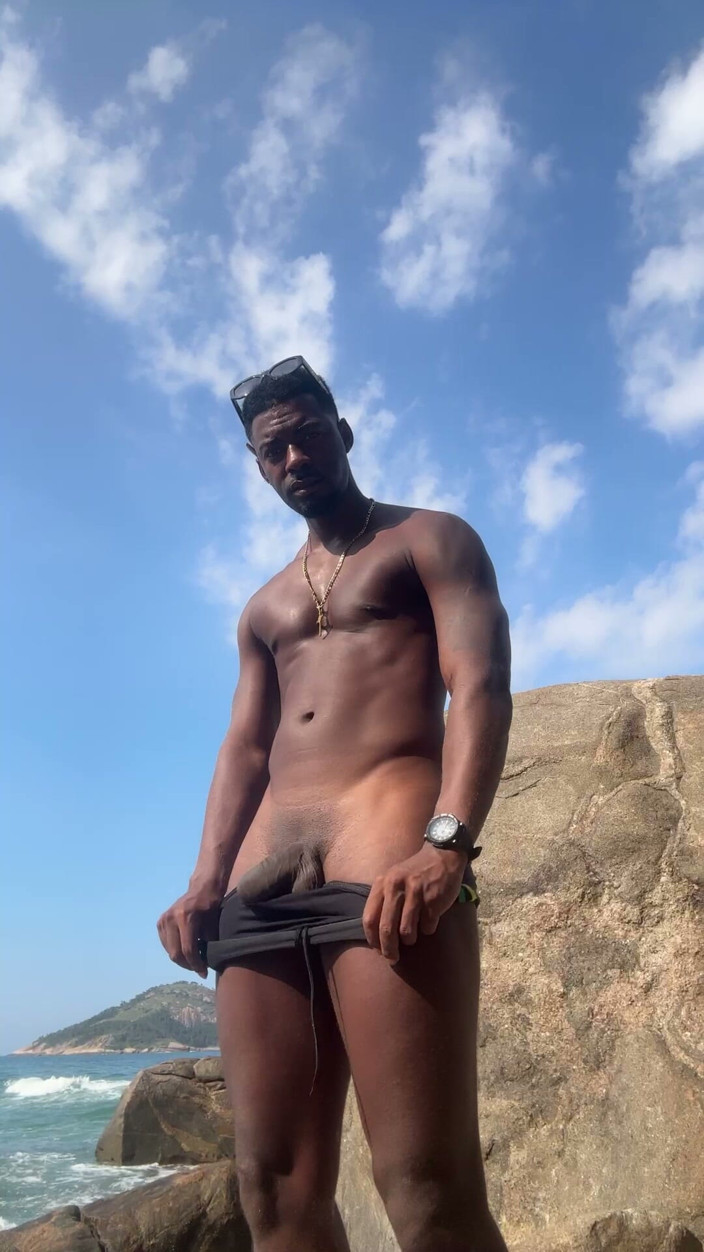 Marlon Costa Official: Sahilde işemek BBC sert penisi