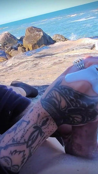 Sea and Masturbation - the Best Cumshot