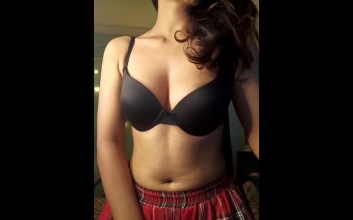 Indian Tubes: Girls Hot Dance on Video Call.
