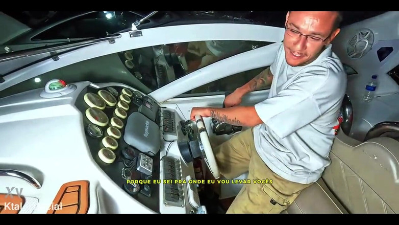 Ktal - Hetero: O excursie pe barca mea cu Elisa Sanches se termină întotdeauna în...