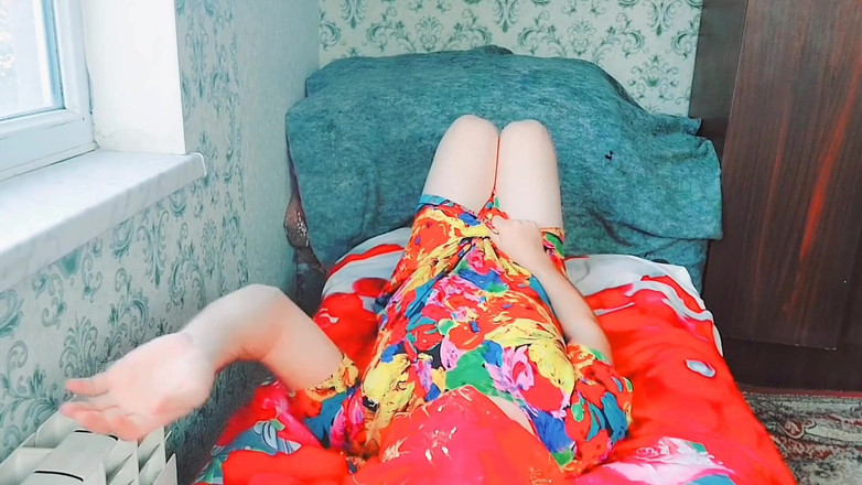 Kitty_Cross: Hot Pre-cumming Cut Cock Clapping with Smooth Legs Makes Me...