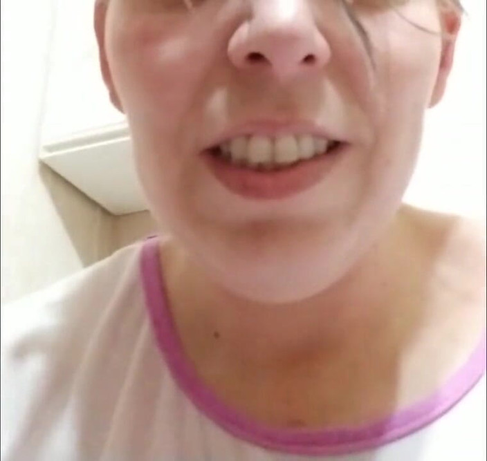 Secive 2: Dildo cummy
