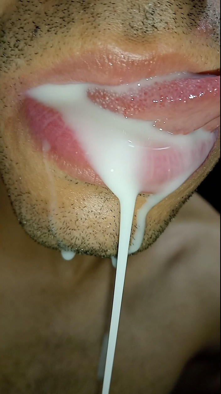 Rey rey: Đút sâu vào cổ họng, sáu gói lớn và venozo,...