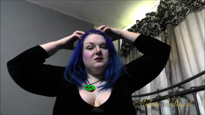 Mxtress Valleycat: Glitter nail tapping - Don't forget who i am