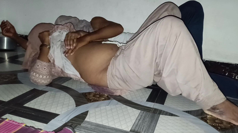 Bhabhi UP: Desi Couple