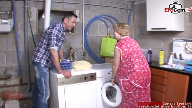 EroCom: Old German housewife with saggy tits gets fucked by neighbour...