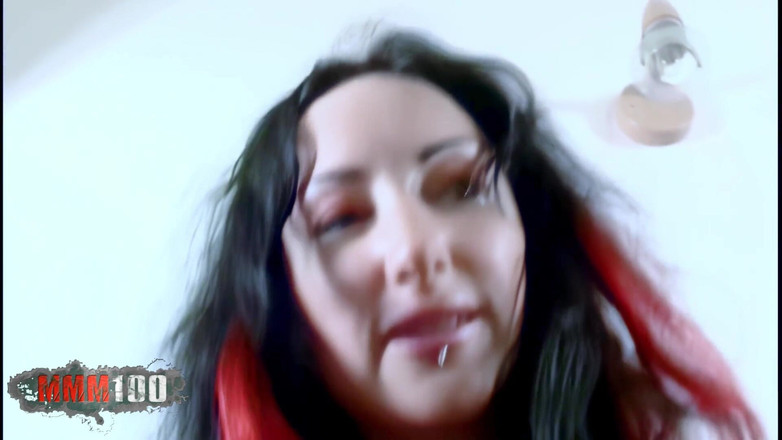 MMM100: Diễn viên khiêu dâm tóc nâu với bộ ngực to...