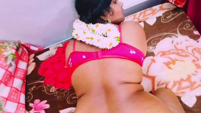 Telugu honey lips: Indian Sex Beautiful Desi Housewife with Stepdad Hardcore Fucking Telugu...