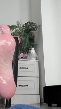 Oil Feet