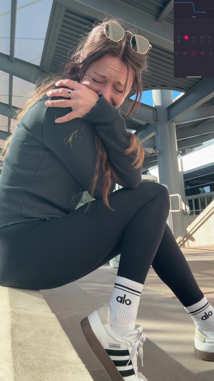 Nadia Foxx: Menemukan tempat yang bagus untuk muncrat di luar!