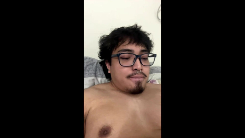 Fleshlab studios: Naughty Chubby Filipino Boy Wanks for the Camera
