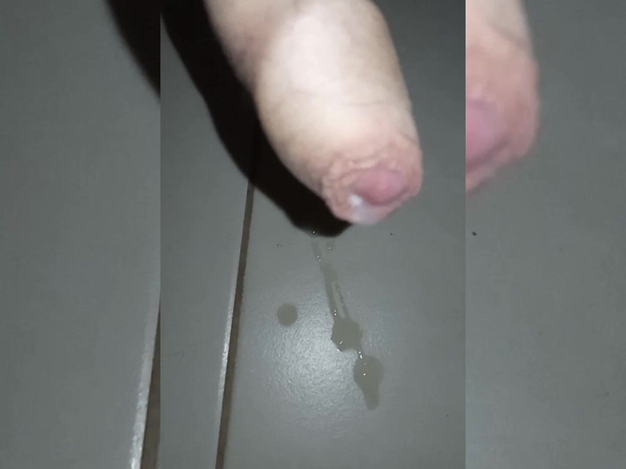 Georgia cross: 裸の愛人xxx手コキ射精