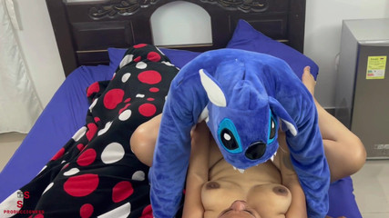 Antonnela: Який багатий трах поруч із моєю зведеною сестрою, яка відпочиває