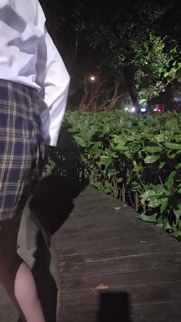 Taiwancdgirl: 가짜 소녀 팅쉬안 야생에서의 항문 자위