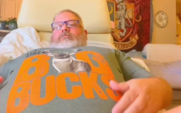 Hand-Free-Daddy-Chub: Masculine Big Fat Bear 41 Minutes of Bear Cum