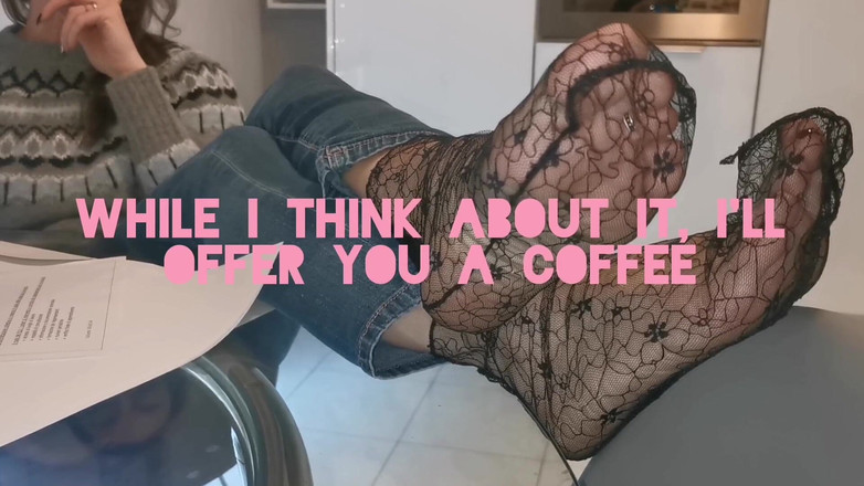 Yvonne: Naylon taban aşıklarına adanmış