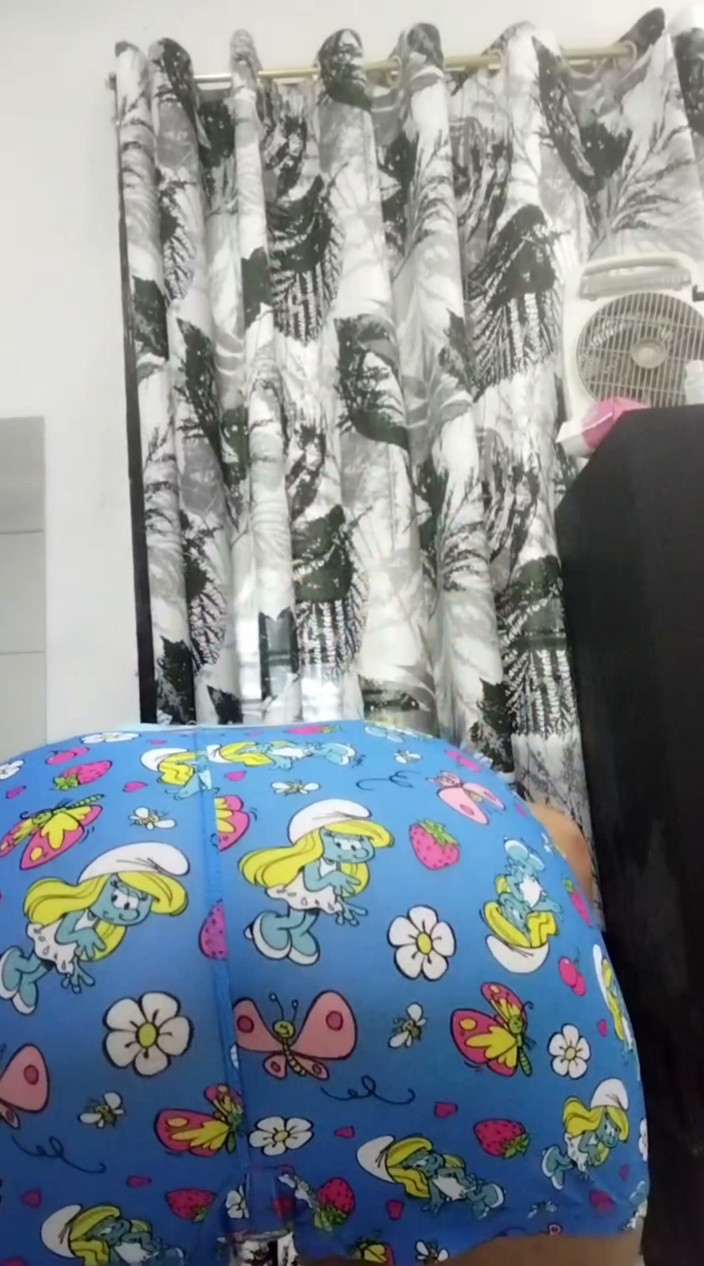 Creamyjoy: Sexy filipina milf, tremendo, esfregando e batendo na bunda e...